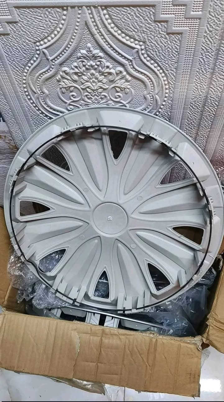 كبات سياره عدد 4 
حجم 17 
خلي سعرك وبالعافيه


**إذا كنت صاحب هذا الإعلان وتريد حذفه لأي سبب، رجاءا أرسل رسالة إلى الدعم الفني**