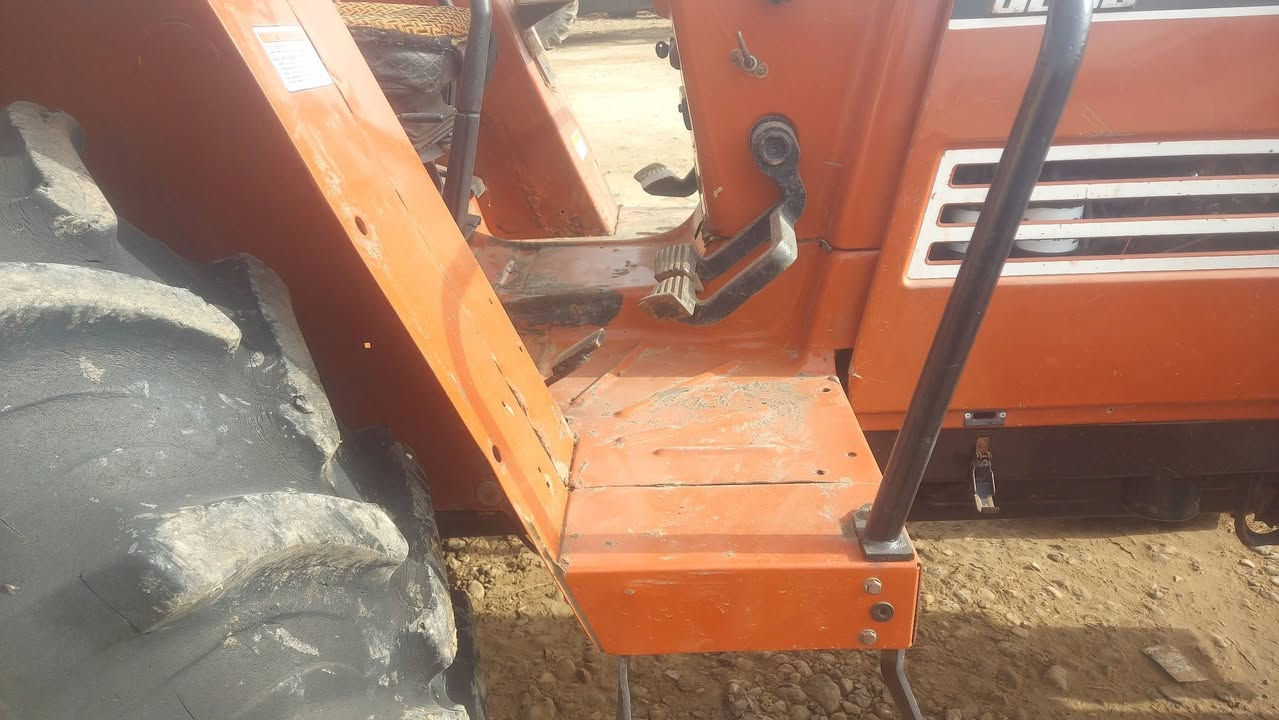 للبيع  او مراوس فيات حجم 70.90   رقم تحويل 4 بستم كشف نظيفه جدا ومكفوله
السعر ٢٥ وبيه مجال
*********** و ***********
