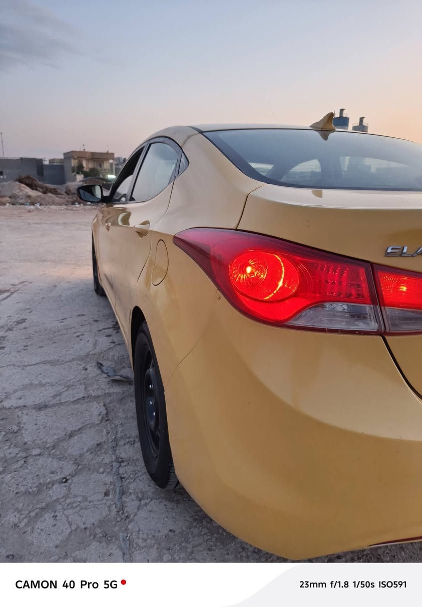 سلام عليكم النترا 2012 أمريكي بس بنيد والباقي ليبل واحد بدون دواخل جاهزه مكينه كير حداديه تبريد تخم تاير رقم بغداد بسمي هزه جديده ورقم جديد مصفره هيئه وغرامات مكاني كربلاء السعر 93 وبيها مجال ***********
