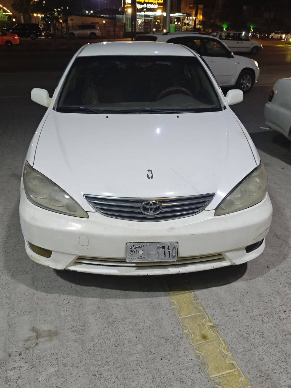 سلام عليكم كامري للبيع موديل 2005 محرك 2400. 4 اسلندل السيارة كير و مكينه انضاف. والكشر شوفت عينك ،تبريد شغال كهربائيات كله شغاله  السياره  نضيفه للأستفسار الاتصال على الرقم ،***********.    السعر ،55 أو بيه مجال قليل للطيبين
