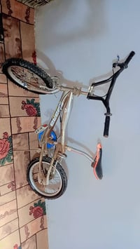 بيسكل استعراض • جاهز • قابل للتفاوض