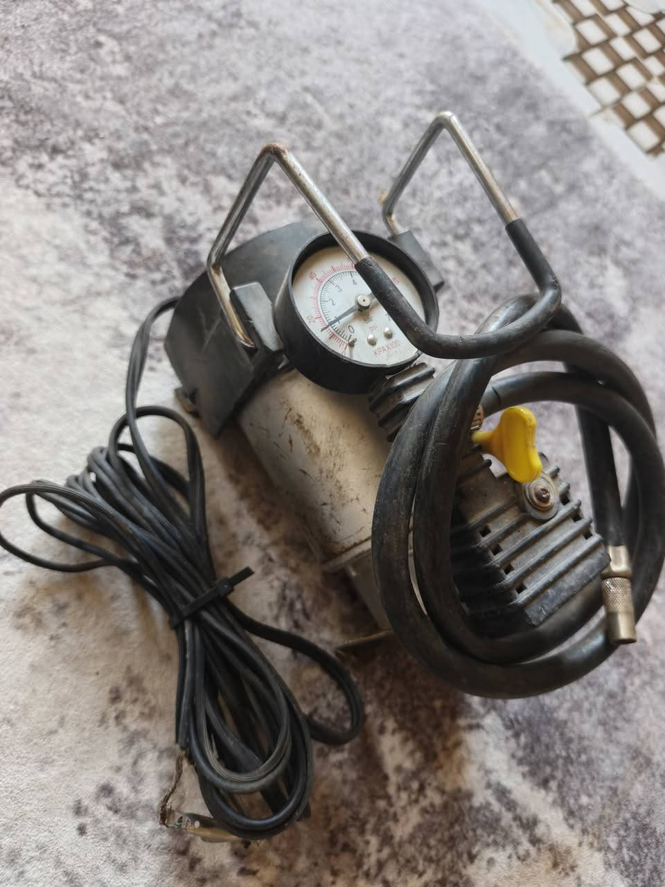 ماطور هوائية مال سيارات سعر 25 الف


**إذا كنت صاحب هذا الإعلان وتريد حذفه لأي سبب، رجاءا أرسل رسالة إلى الدعم الفني**