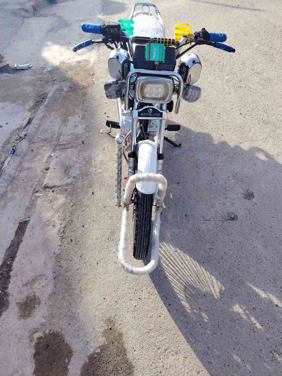 تايكر مديل ٢٤ دراجه جديده السعر ٦٠٠ وبيهه مجال العنوان بعقوبه المفرق ***********
