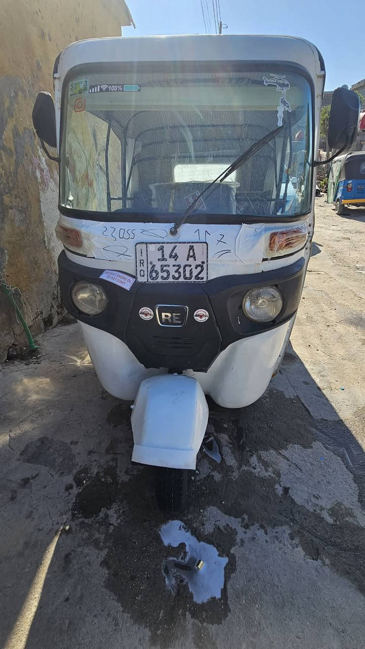 تكتك موديل 21بشهر 12رقم وسنويه نكليزي المكينه كفاله عامه حتى من لكلجات كهربائيات كلها شغاله تكتك جاهزه مجهزه كبل لشارع السعر 6250مكاني بلبصره بلحيانيه وهاذ رقمي ***********
