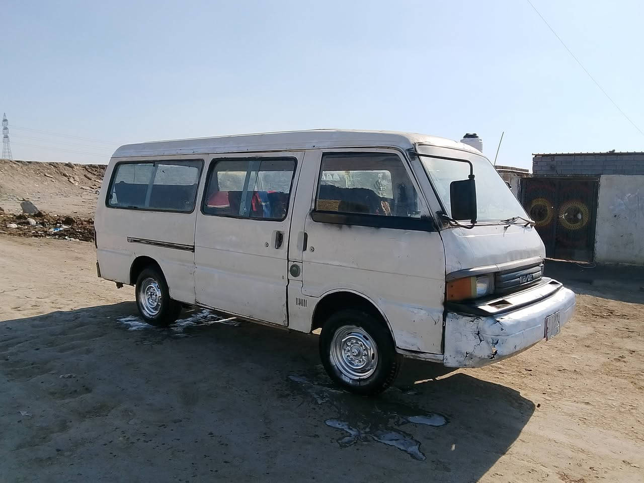 السلام عليكم مازدا موديل 91 ام الشفه لا مشط وباور وحداديه وتخم تاير وباتري جديد بس الجير بس الثاني بيه يفلت منشيه رجلك يفلت الثاني سنويتها استنساخ الاصليه ضايعه ومسوين بيها فقدان وتريد وكاله عامه مطلقه ام الباركود اسوي لك بيها تريد تحويل المكان ناصريه مركز مكلف بالنشر السعر 27 وبيها مجال الاستفسار على الرقم ***********
