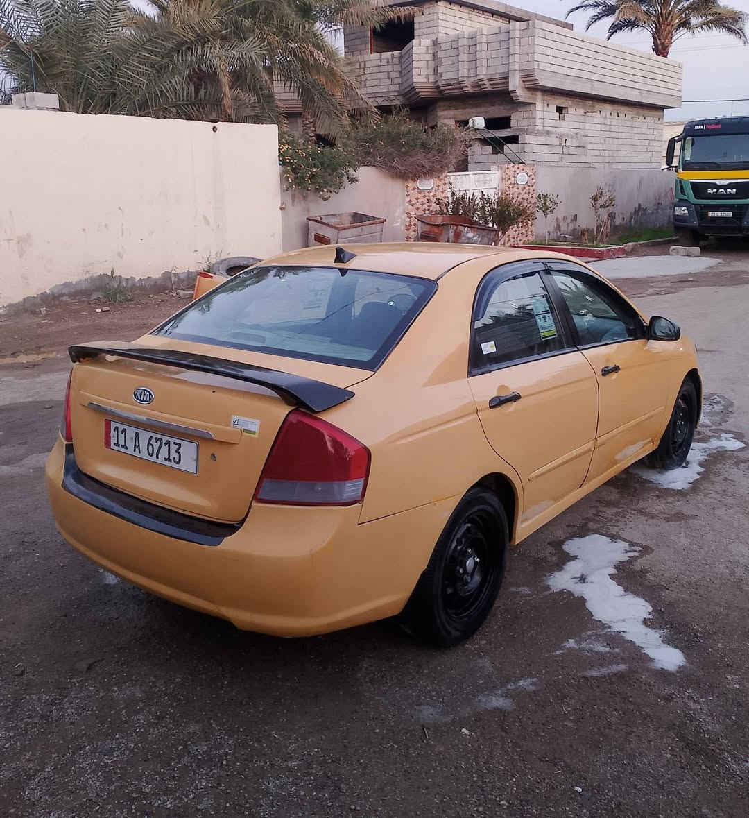 سلام عليكم سبكترا 2007 وارد امريكي ليبل واحد حادثها فقط جامرلغ امامي بدون دواخل لغود شواصي كفاله 
مكينه 2000 رقم بغداد نكليزي بسمي سنويه الغايه 30 
تحويل ثاني يوم مكينه كير مكفولات صدر امامي خلفي جديد تبريد تخم تاير كله كفاله ترايها ناعم سياره جاهزه من كلشي مال جناي بدون نقص السعر $ (66) بيها مجال 
مكاني ديالى بعقوبة رقم هاتف ***********
