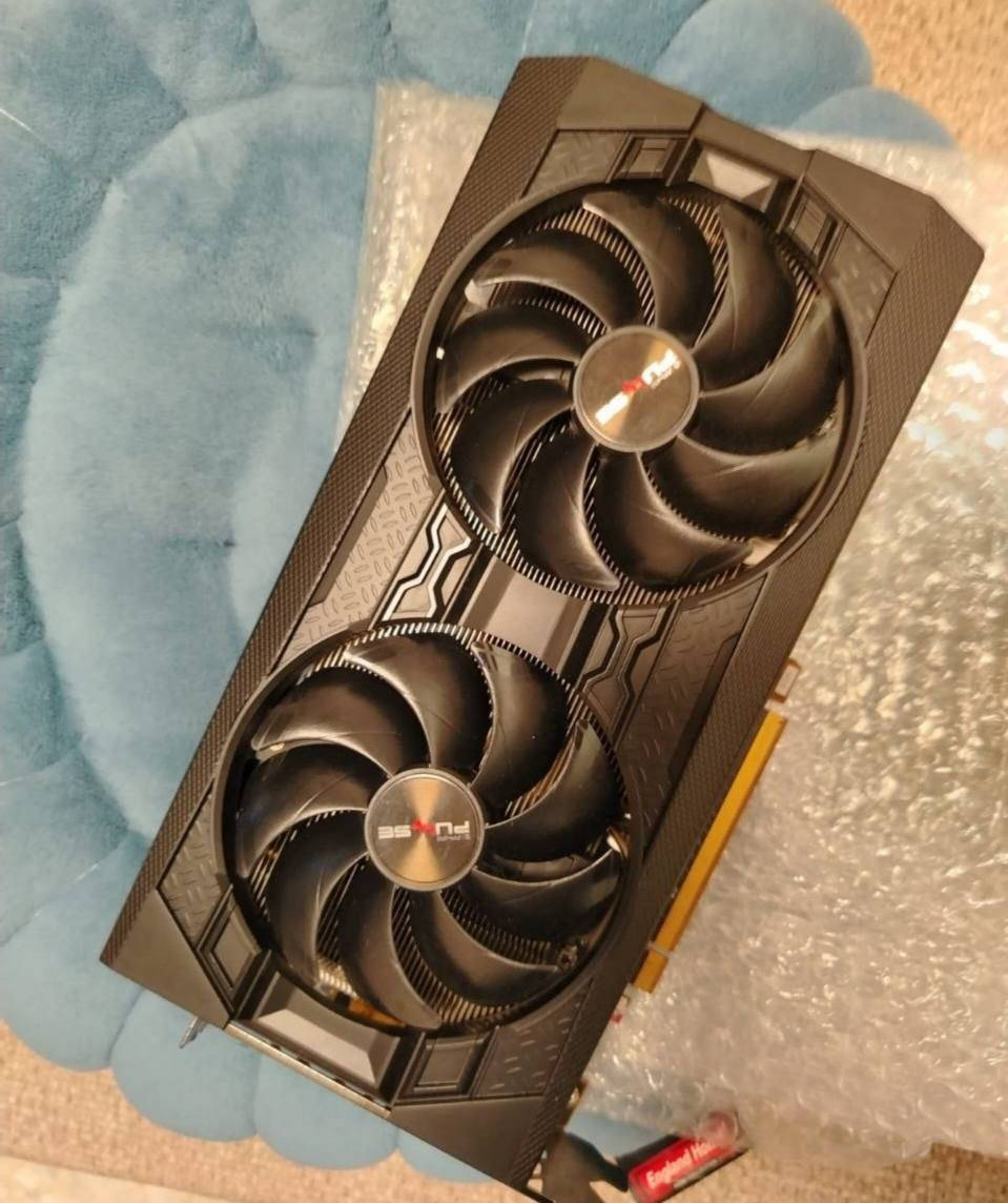 سلام عليكم شباب
كارت شاشه rx 5700 xt 8gb sapphire pulse
الكارت 2k اقوه من ال2070 وشوي اضعف من ال2070 super
للبيع لعدم التفرغ
الكارت حرارته ما تتجاوز ال65 بغرفه حاره مثل ما موضح بfurmark
سعر 250 الف
مكاني كربلاء


**إذا كنت صاحب هذا الإعلان وتريد حذفه لأي سبب، رجاءا أرسل رسالة إلى الدعم الفني**
