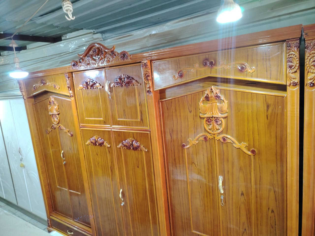 صاج عراقي تسكام سعر خاص يوجد بيع وشراء ومراوس ***********
