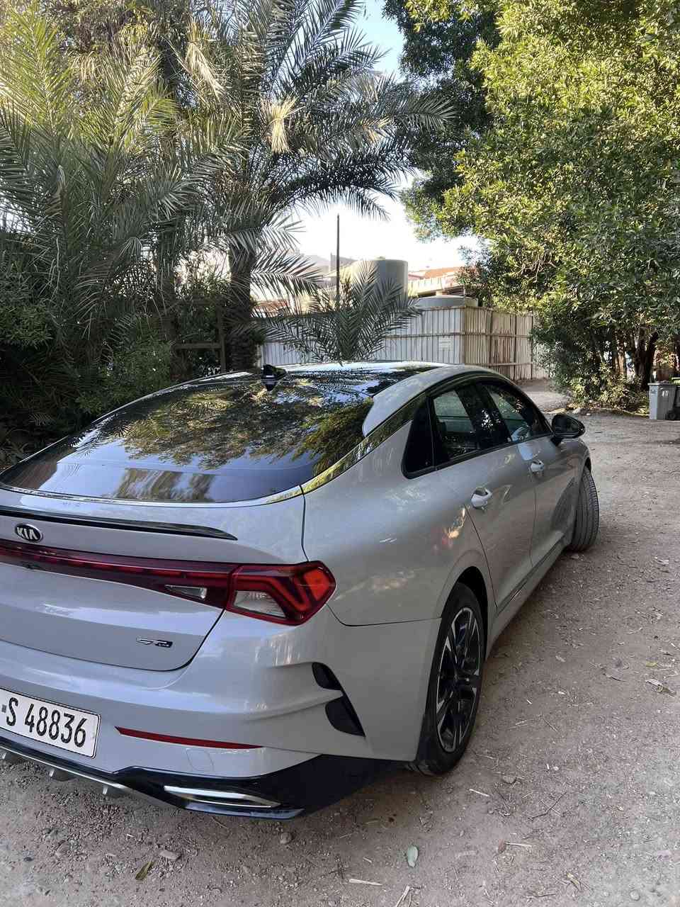 سلام عليكم
K5 2021
GT LIEN
فول مواصفات داخل احمر ماشية 64000mi
بانوراما
شاشة كاربلي
سايد بريك بصمة
شحن لاسلكي
كشن كهرباء + خرن
رادارات امامي وخلفي وجانبي
محرك 1600توربو
بيها 3 قطع صبغ ووحدة كلير من امريكا
الشاصي والغد مكفولات 
رايدها 164 وبيها مجال بسيط
مكاني بغداد حي القاهرة
***********
