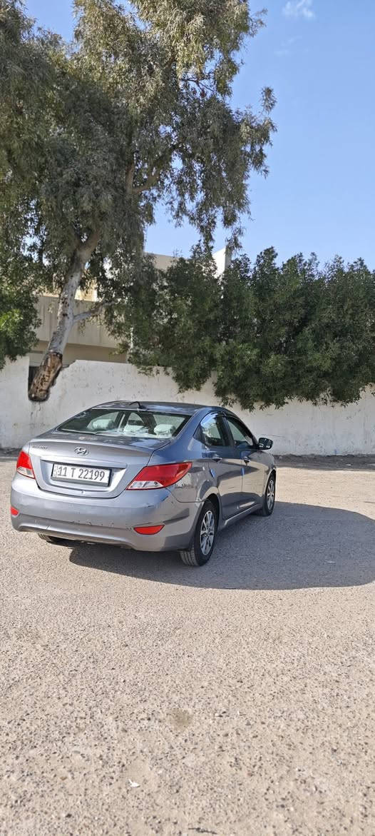 اكسنت موديل 2015
محرك 1600 وارد امريكي حادث سرقه جاملغات ثنين اماميه والباب البصف السائق مبدل بل عراق فقط يعني 3 قطع 
سياره كلش كلش نضيفه  تخم تاير جديد هزة جديده هسه مسويه ماشيه 100 ميل 
بسمي سياره تحويل ثاني يوم 
مكاني بغداد مدينه الصدر رقمي ***********
سعر 87$
