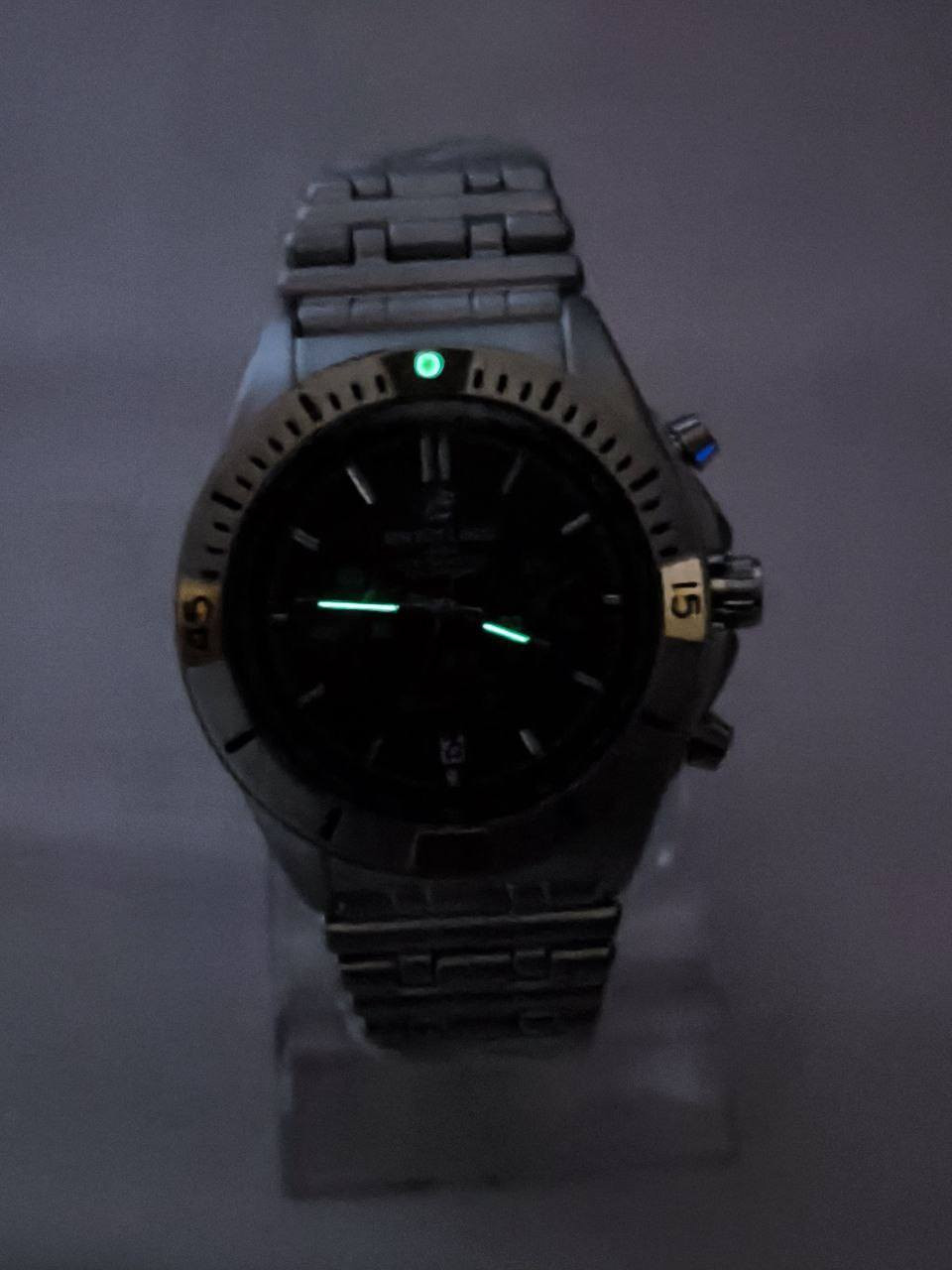 ساعة من ماركة برتلنغ Breitling تيتانيوم
تحفة فنية 
مصممة للطيارين الحرفين والقباطن
مكينة كوارتز نظام ستوبوج(جميع السناتر شغاله) 
ميناء مميزة مزودة بمنفذ تاريخ مع اميال لامينوس
زجاج معدني ضد الخدش
مقاومة ماء وغبار 
رنك دوار 
 سير جلد ستانلس ستيل طلاء
 تيتانيوم
قفل فراشة
الساعة مختمة بالكامل 
 
السعر : 43 الف ع اول تم
 للحجز والاستفسار يرجى مراسلة الصفحه


**إذا كنت صاحب هذا الإعلان وتريد حذفه لأي سبب، رجاءا أرسل رسالة إلى الدعم الفني**