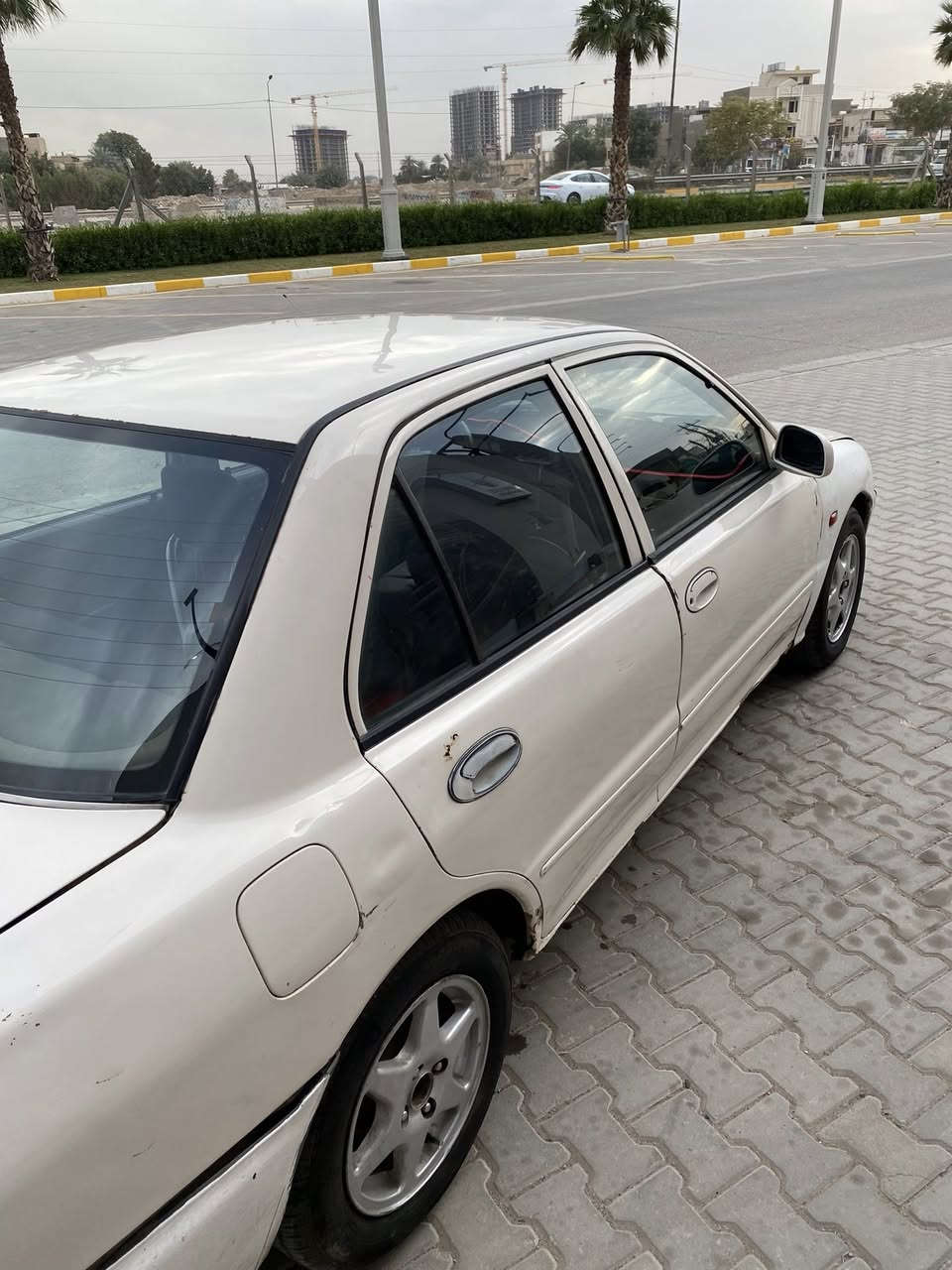 السلام عليكم 
بروتون 2005 بغداد خصوصي رقم انكليزي بـ اسمي ثاني يوم احولك شهر الثاني يوم 21 بدلت مكينه وكير جدد مال حاويه مصار كم يوم والوصل موجود 
تخم تاير كامل جديد تجي وتشوف 

التبريد ثلاجه وهم تجي وتشوف بعينك ما ناقصه اي شي مجرد شغلات بسيطه كرزازه مال لايت ويده مال ماسحات 
السعر : 38 وبيها مجال قليل قليل كلش حك الجيه معجبك السعر اكو  ڪَلشي بل سوك 
مكاني الغزاليه 
*********** 
***********
