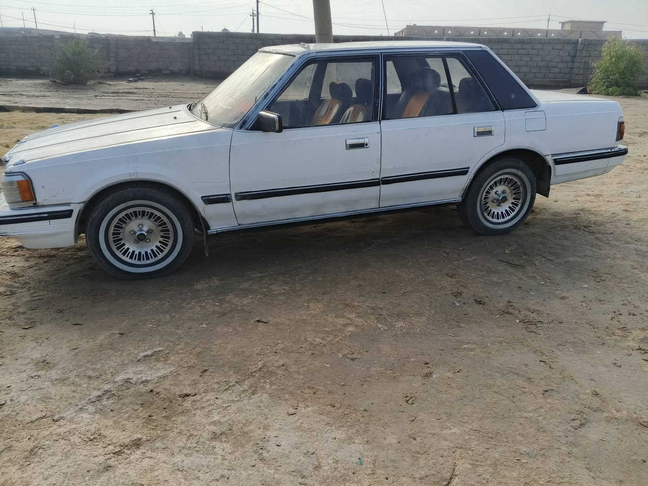 السلام عليكم
سوبر كير محرك vvt2500 شرط
بدون صبغ بدون معجون 
فقط الهلال الخلفي انا صلحته 
تواير 4 جدد
صدر جديد 
كهربائيات كله شغاله
باتري جديد شديته
رقم صلاح الدين الماني 
السعر 36 وبيها مجال قليل
ابيع فقط(نقد) بدون مراوس 
***********//***********
