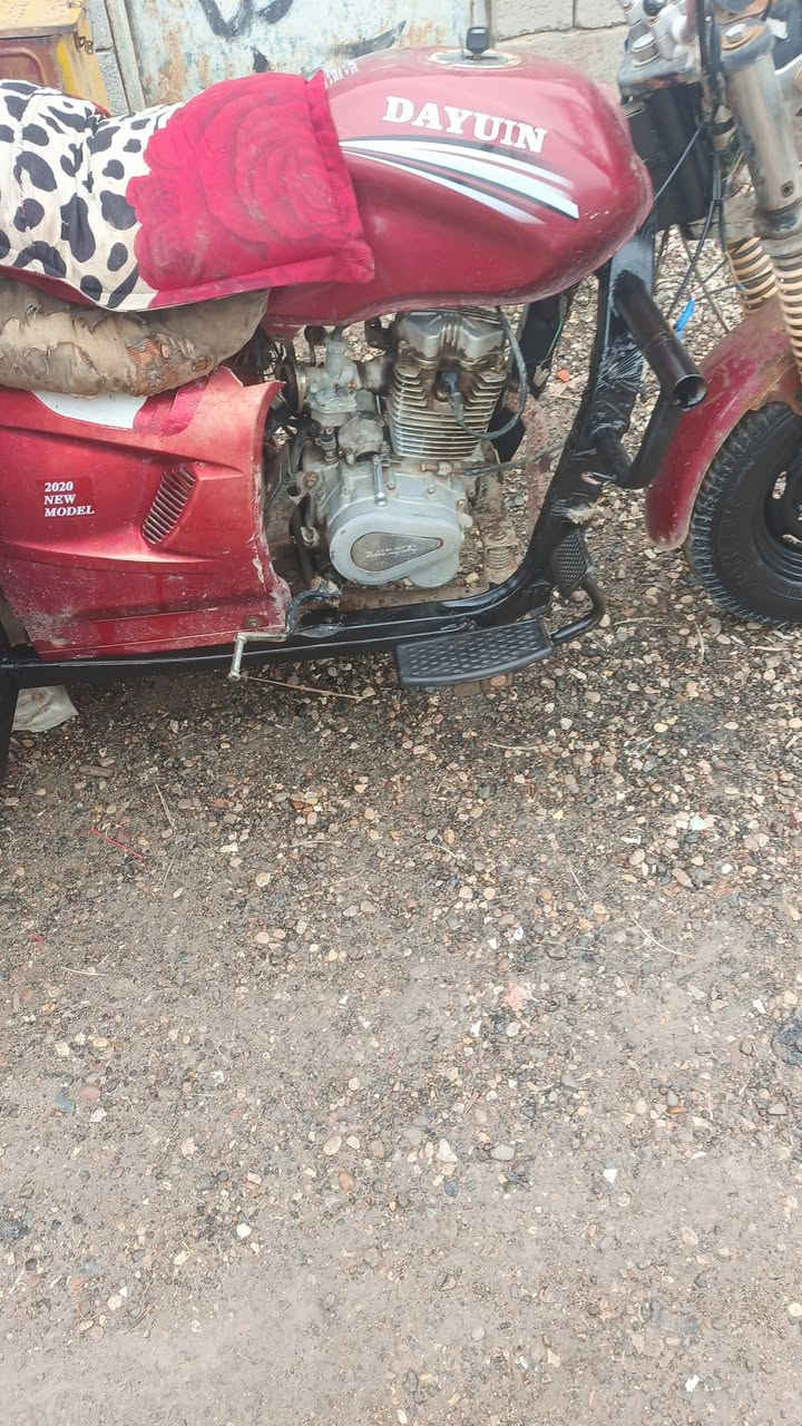 ستوته للبيع موديل 15 اوراق كبس السعر 700 العنوان كوت ***********
