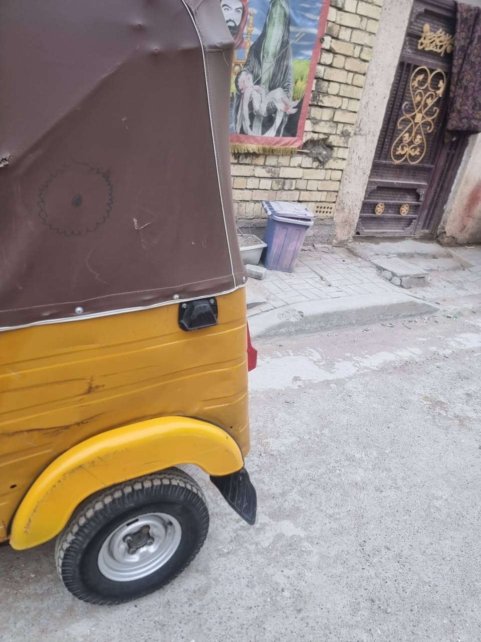 سلام عليكم تكتك البيع 20 شهر 11 تكتك كامله من كلشي قطرت صبغ ما بيه ما بيه اي تعمير ما بيه اي خياسات رقم انكليزي تحويل ثاني يوم *********** مدينه الصدر حي الكوفه
