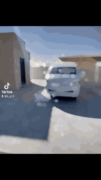 جنبي H1 • موديل ٢٠١٤ • رقم انكليزي