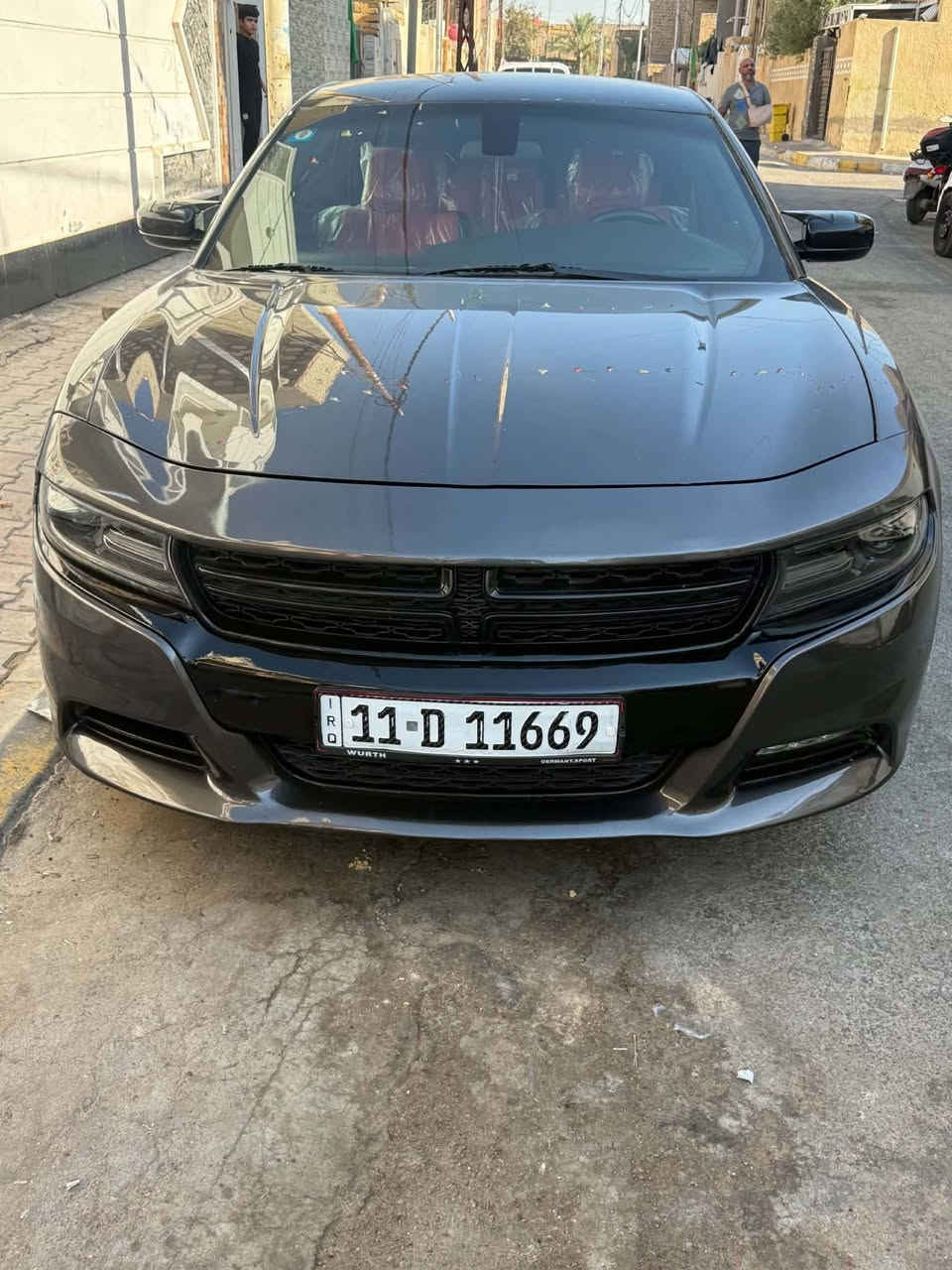 السلام عليكم
جارجر 2019 اصل بسمي رقم بغداد تحويل مباشر  مواصفات فول SXT بدون ايرباك حادث جاملغ وشوية بل بنيد بل عراق بيها جاملغ صبغ امامي بدون ضرر السيارة جاهزة حدادية كير محرك تبريد امانة مال شركة ونشالله خير على الياخذها سيارة حلوة ونضيفة مكاني الكوت الخاجية للاستفسار الاتصال ***********

