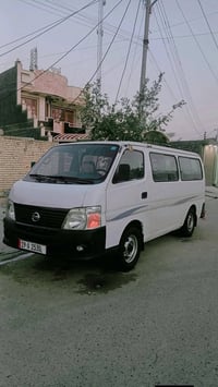 نيسان يورفان موديل 2012 منضومه غاز جديدة تبريد شغال يرادله بس غاز كير ...