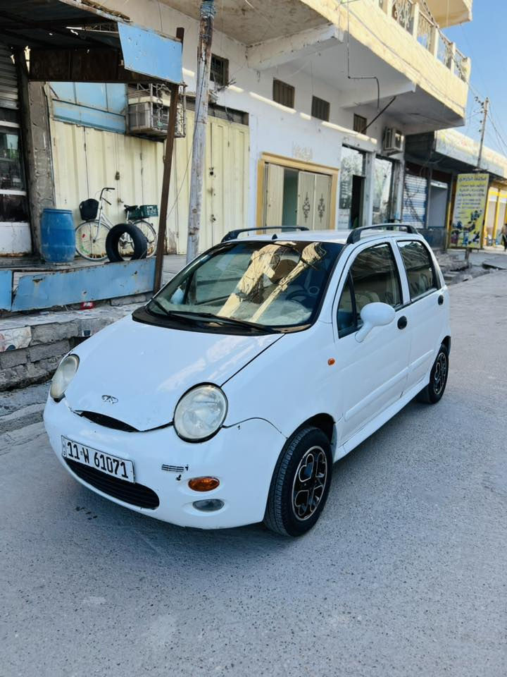 السلام عليكم
للبيع  للبيع  
سيارة شيري QQ
موديل 2009
محرك ومكينة 4 سلندر
گير أوتوماتيك (كهربائي)

السيارة رقم  بغداد إنكليزي ((شبه المميز))
وباسمي والتحويل ثاني يوم 

السيارة جاهزة من كل شيء:
تبريد ثلج ❄️
سيارة كاملة ماتشكو من اي عطل 
والصور أمامكم وتوضح وضع السيارة.
العنوان ذي قار قضاء الرفاعي

اللي حاب يعرف السعر يتواصل وياي  على الرقم ***********
