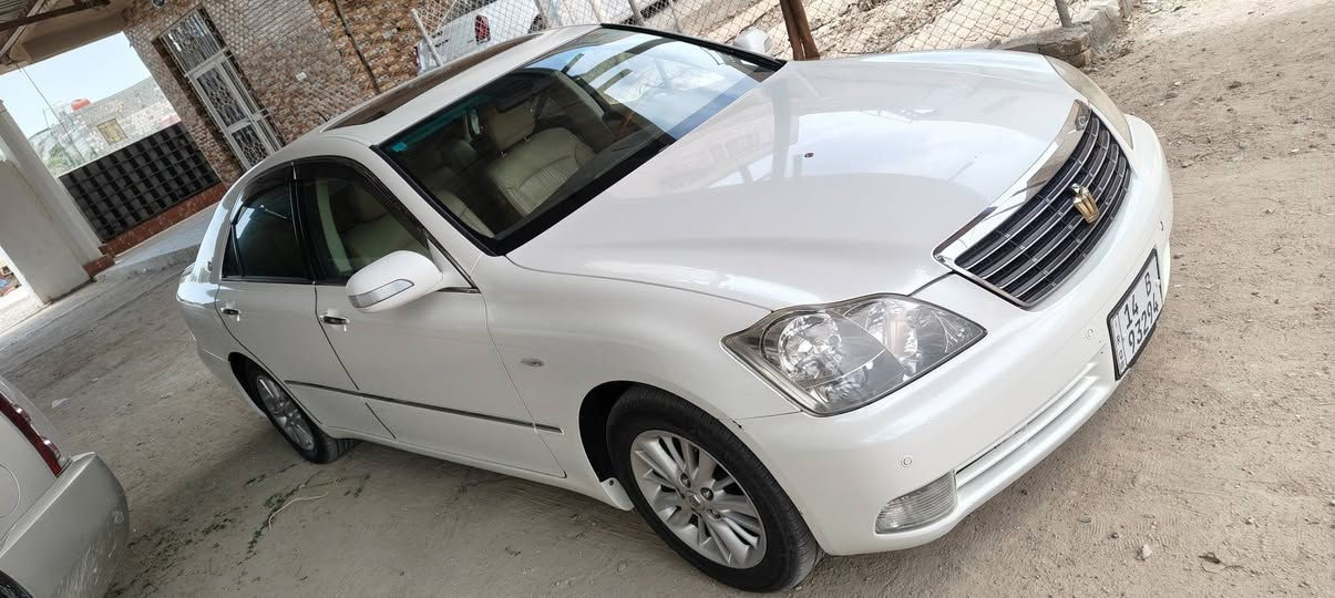 شاهينة صدفي للبيع
موديل 2004

السيارة  بأسمي مداور ثاني يوم

مكفولة كفالة عامّة (ضربة وكَص ونقل جثة)

شاصي 82 محرك 3000 المرغوب

كير محرك مكفولات بدون تنقيص ولا قطرة

مواصفات معروفة 

داخل بيجي  جلد 3 دكم 

5 بصمات

تبريد ٣ قطع

فتحة سلايد

بردةخلفية 

بردات ابواب خلفية بلاد

ستيرن كهربائي تحكم جهتين 

مري شفط ترحيب

كاميرا خلفية دوارة بلاد

مثبت سرعة 

حساسات امامي خلفي 

السعر 158 وبيها مجال 

مكان البصره 

***********
