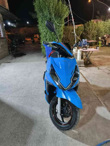 السلام عليكم
للبيع او مراوس حسب القناعة 
شاينك اوتوماتيك موديل حديث بعده اخو جديد ماشي الف فقط يعني زيرو كامل مكمل نظافة كما موضح بالصور السعر 1100
وبي مجال بسيط تواصل ..  ***********  المكان عانه
