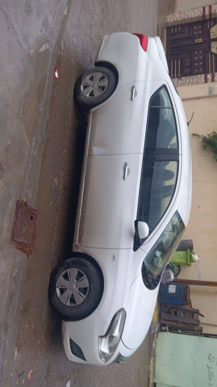 سني هندي موديل ٢٠٢٠ بليته زرقاء ماشيه ٩٥ مابيه صبغ. جاملغ الايسر ع البارد فقط سعرها ١٠٨$
مكان الفلوجه ***********
