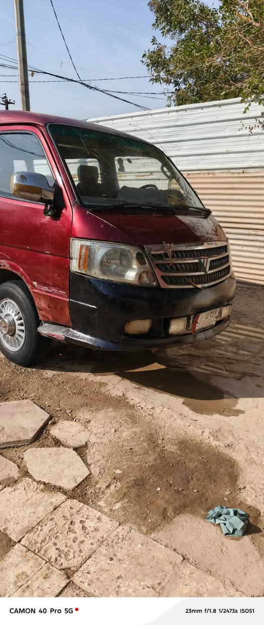 سلام عليكم  فتون 2010 لا ضربة ولا صبق رقم السيارة ديالة السعر 35وبيه مجال رقم الهاتف***********
