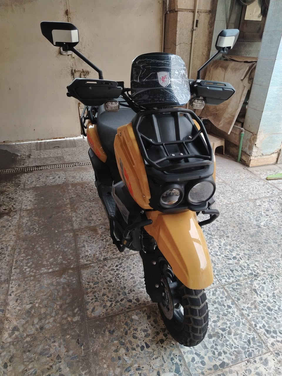 السلام عليكم للبيع دراجه شحن نوع اباتشي موديل 2025 الدراجه جديده بمعنه الكلمه أو مراوس بريان وحش الكون
نضام جبلي
نضام بك 
نضام بارك 
ماشيه700 كيلو بعده جديده
6 بطاريات
تمشي 70 كيلو 
سرعه 99
مكاني بغداد الجديدة
السعر مليون وبيهه مجال 
***********
