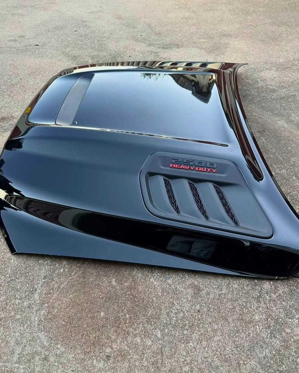 2019–2024 Ram Limited 2500 Complete Front Clip
Excellent condition.

Includes:
Hood, bumper, grill, headlights, fenders, radiators/intercooler, airboxes, liners, core support.

Fits 5th Gen Ram 2500/3500. Ready to install.


**إذا كنت صاحب هذا الإعلان وتريد حذفه لأي سبب، رجاءا أرسل رسالة إلى الدعم الفني**