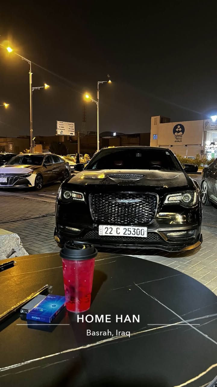 اوباما s المديل 2017 اصل رقم أربيل السياره كفاله واريد كندي فقط بارد مواصفاته بنوراما كشن حضن تشغيل عن بعد دخول ذكي وباقي المواصفات المعروفه محرك 3600 السياره حلوه بس يحتاج اله ترتيب بسيط السعر 245.  *********** البصرة, العراق
