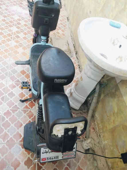 السلام عليكم دراجة شحن للبيع نضيفة السعر 400 العنوان الشطرة قرب مستشفى الحوراء هاتف ***********وتساب ‏‪0780 183 9153‬‏
