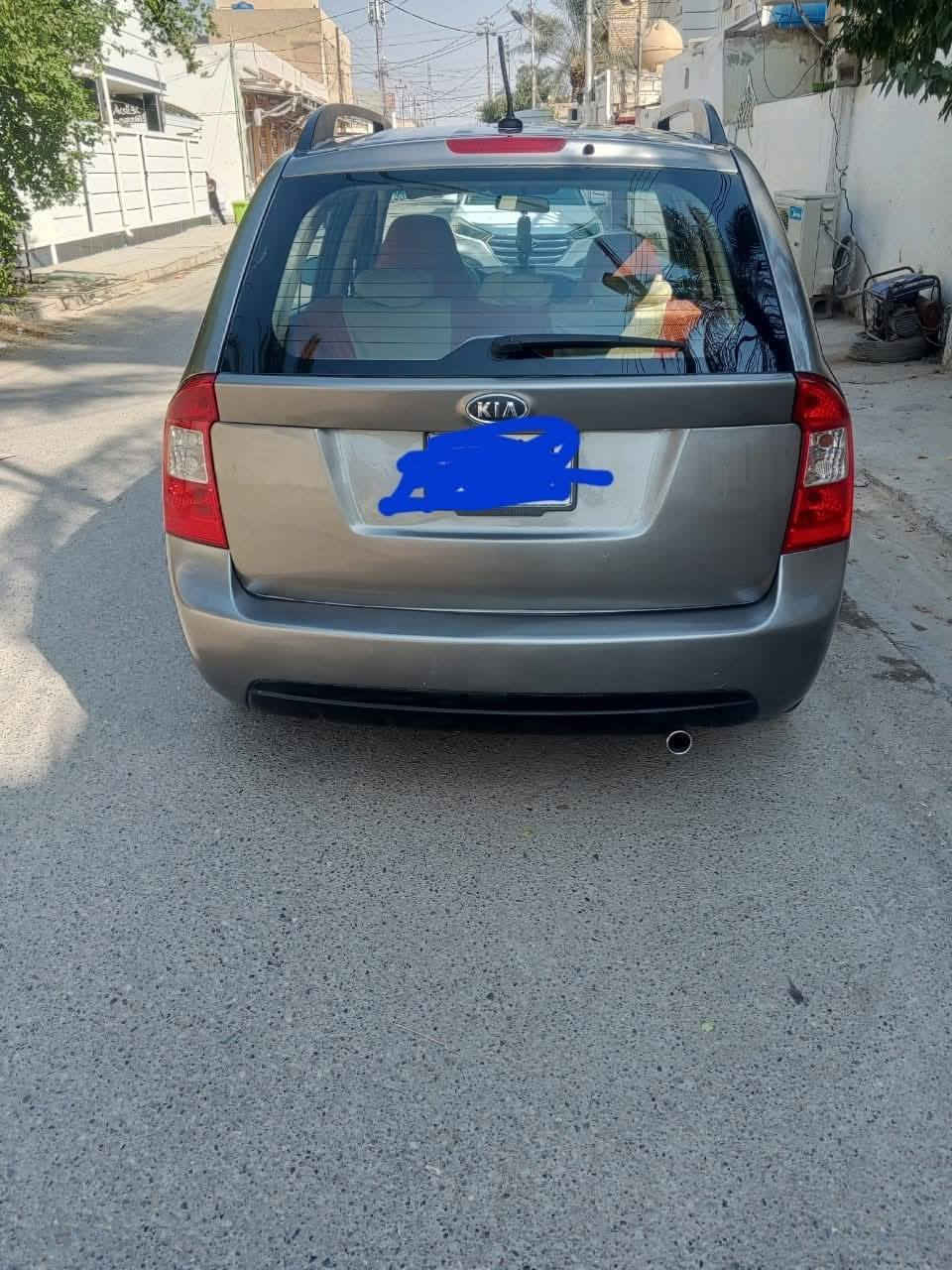 سلام عليكم ورحمة الله وبركاته   سياره للبيع 
نوع كيا ريندو رقم لسياره ديالى انكليزي  تحويل ثاني يوم مكينه 2400 سيارة خير من الله مكفوله كير ومكينه مصبوغه احزام اثر ضربه بل جاملغ لامامي لسعر 100 $ 
رقمي ***********
