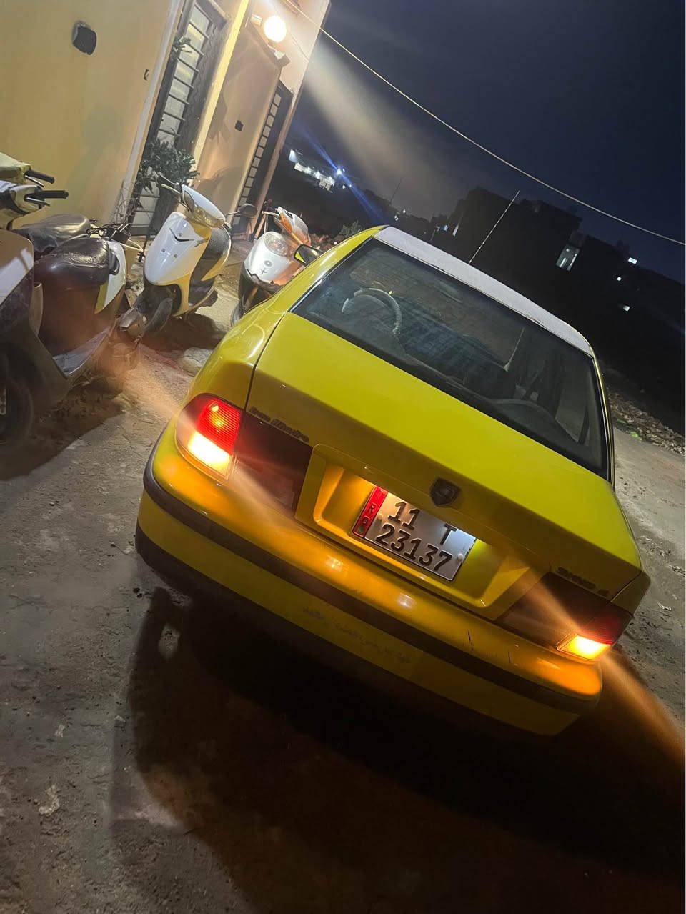 السلام عليكم من رخصه الادمن سياره سمند تكسي ٢٠٠٩ رقم بغداد دولي مصفره غرامات وهيئه لسنه الجديده لشهر الثامن سنويه مجدده لغايه ٢٠٢٨ سياره بيه بس بنيد مبدل  مكينه ايساكو كامله مبدله وكير مكفولات كلج سلف داينمو باتري  كله جديد سياره نقصه صدر وروله كمبيريسر تبريد  السعر ٢٧ 
مكاني بغداد قرب مجمع بوابه الكاضميه للاستفسار *********** بغداد, العراق
