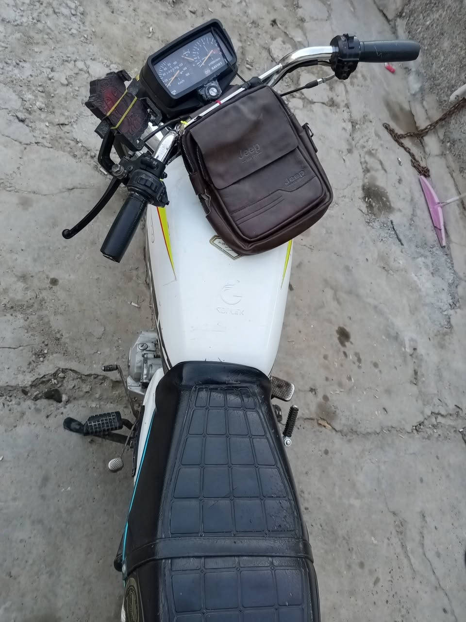 السلام عليكم دراجه يراني لبيع هاي كدمك ولشراي يتصل عله هاذ الرقم ***********
