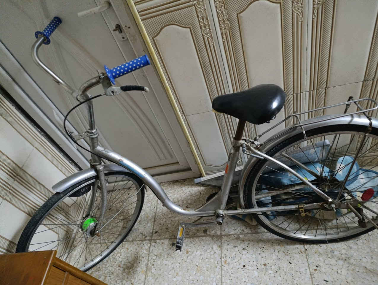 بايسكل للبيع نظيف جدا
٧٥


**إذا كنت صاحب هذا الإعلان وتريد حذفه لأي سبب، رجاءا أرسل رسالة إلى الدعم الفني**