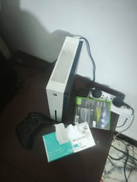 اكس بوكس ون S • جديد • مستعجل