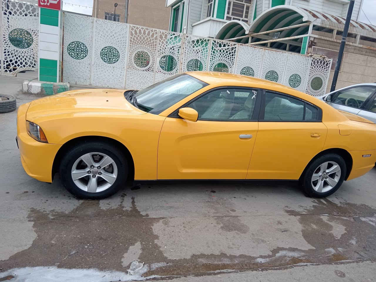 السلام عليكم جاراجر 11 البيع  صبغه جديده ضربته جاملغ خلفي السعر 135 بيه مجال تفاصل اكثر  اتصل واني خادم (***********) ***********
