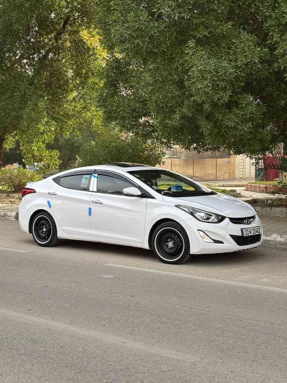 سلام عليكم الانتره 2015 خليجي فول موصفات 1/1 سياره جاهز كامله كير وحداديه ومكينه وتبريد وتدفاء تخم تاير جاهز على 24 حبيها السياره بيها قطعه وحده صبغ فقط مكينه 1800 دوش تبريد قطعتين مرايات شفط السعر 122 وبيها مجال سنوياه لل30 تحويل مباشر العنوان كربلاء رقم الهاتف،***********
