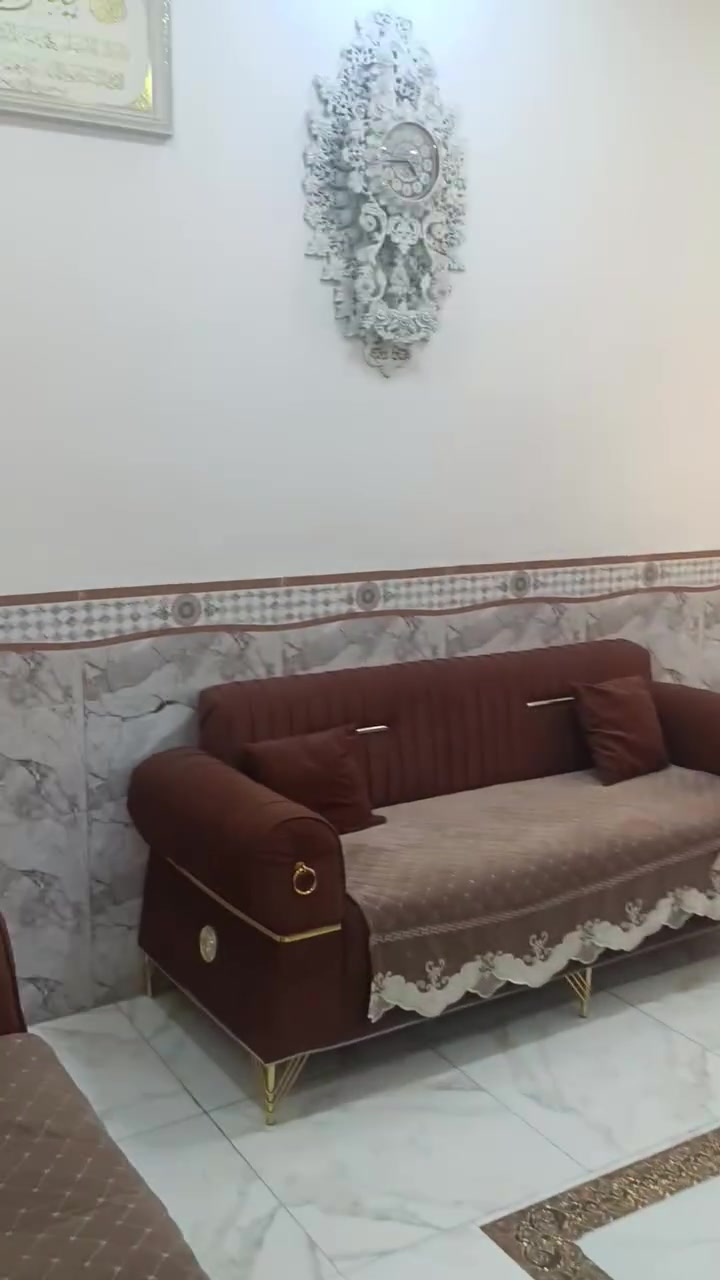 سلام عليكم تفاصيل البيت كامله بتصوير مكان نادر ثاني بشارع ابو سجاد ***********
