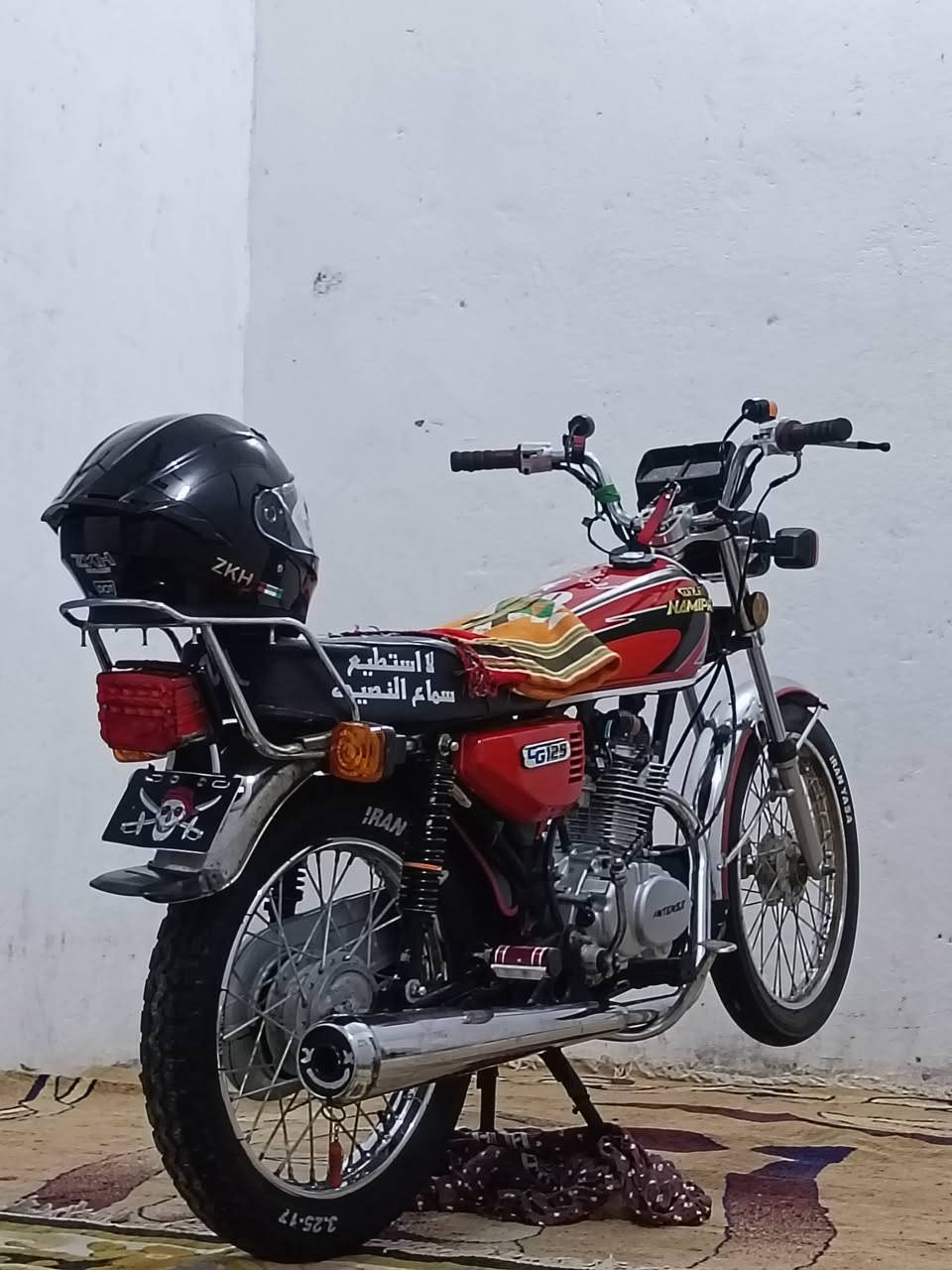 السلام عليكم شباب دراجه لبيع انتنس مفتوحه ولفات وكلجات الدرجه خير من الله نضيفه شلعه ومعدل اشك الكاع الدراجه بدون بدون المكان الميمونه منطقه العكب . مكفوله كفاله عامه السعر 750وبيهه مجال قليل لحد ايكول ليش هيج سعرهه ابحث وشوف. اي استفسار اتصال على الرقه. ***********. خاص ما اجاوب.
