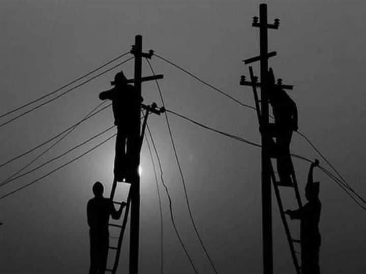 #الـسلام عليكم نصب وتسليك كافة شبكة_الكهرباء .💡.قلع الاعمده القديمـة.. نصب_محولات👷..  نحن جاهزون لكافة اعمال الكهرباء..اي ستفسار خاص أو واتساب أو  اتصال☎️ ***********
