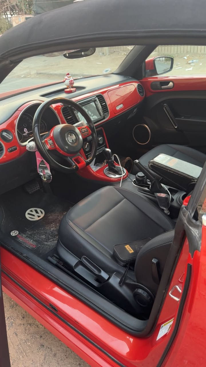 سلام عليكم شباب 
المميزه للبيع 
بيتل كشف برتقالي مميز 
موديل 2019
ماشية 59 الف كيلو متر 
حادثها خلفي قبق جنطة وجاملغ وهنا صار بيها طخة بلباب صدر 
السياره محرك 2000 توربو 
رادار جانبي وخلفي 
بك لايت لد
كشن جلد تدفئة 
تخم سماعات gbl
كشف
شاشة اندرويد 
ويل 19 
السياره ترايها زيرو 
السعر 143 وبيها مجال لطيبين 
مكاني الكرادة 
***********
