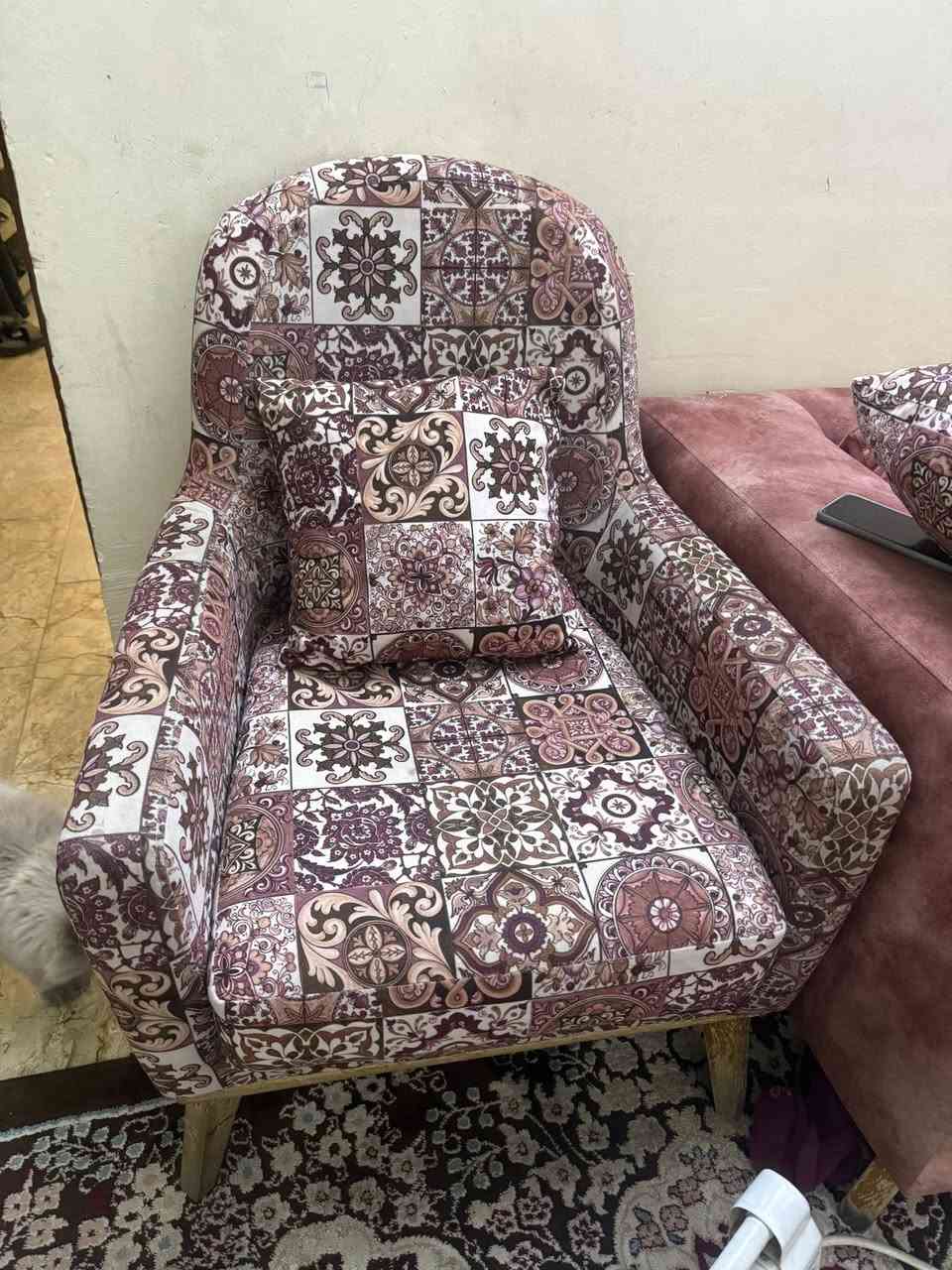 السلام عليكم،، تخم 7 مقاعد نظيف السعر 300 العنوان بغداد حي تونس


**إذا كنت صاحب هذا الإعلان وتريد حذفه لأي سبب، رجاءا أرسل رسالة إلى الدعم الفني**