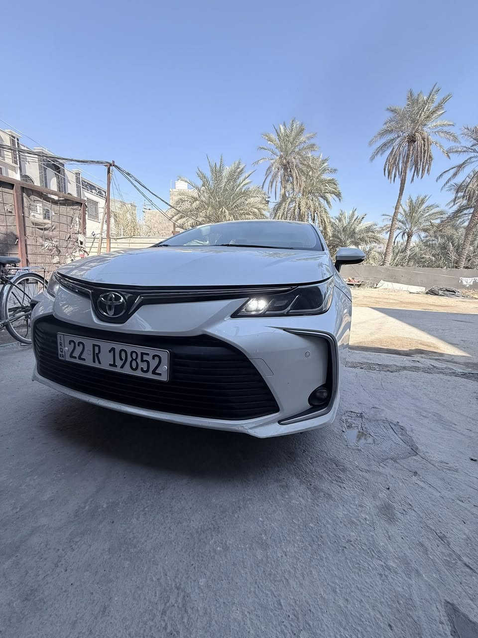 السلام عليكم كورلا 2022 خليجي ياباني بانزين فقط مو تجميع صيني
‏(SAS)
رقم اربيل الجديد  سنوية جديدة لل 2028
موصفاتها 
محرك 1800 بانزين 
بصمة + دخول ذكي 
نظام ترحيب عند اقتراب 
تبريد قطعتين 
حساس استشعار عن القتراب 
نظام قيادة ( سبورت وعادي ) 
كيجات دجتل شاشة 
حساس امامي و خلفي 
مانع انزلاق 
شاشة حديثة 
مري شفط 
حساس اطار وحساس مطر 
السيارة كفالة عامة من بارد والصبغ كفالة  عامة بعدهي بوضع شركة  حتى كتلوكات الشركة بعدهي بالضمان 
المكينة والكير كفاله
للاستفسار ***********
