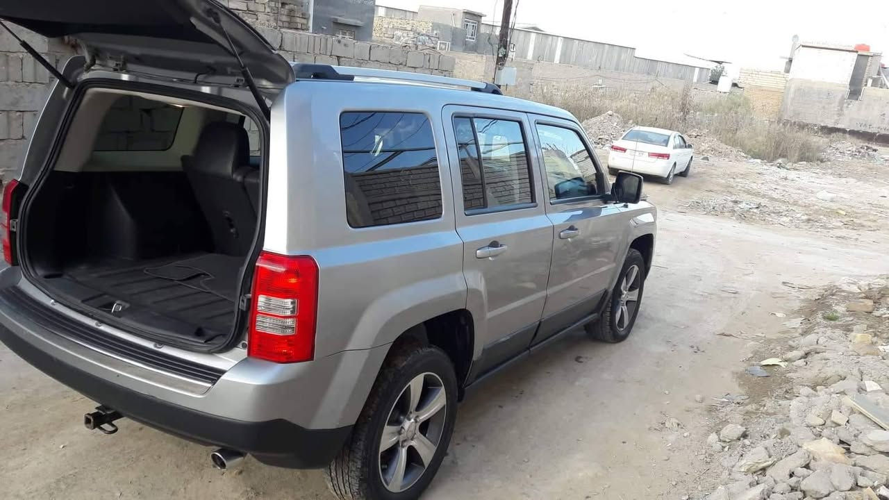 للبيع جيب باتريوت 16 كامل مواصفات رقم بابل ماشيه 74ميل مكان السياره ديوانيه السعر115ورقه وبيه مجال الطيبين الاستفسار على الرقم***********
