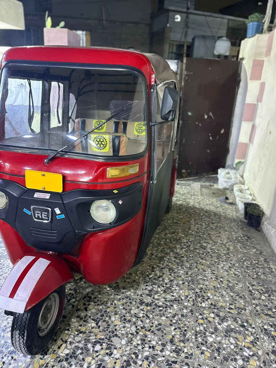 السلام عليكم تكتك للبيع مديل 2019 أوراق المصطفى كاملات كشر مكفوله من الضربه والمعجون مكينه بجيس مال عشرين ناعمه السعر 3500 العنوان الكماليه شارع المصرف بلاش❤️ ***********
