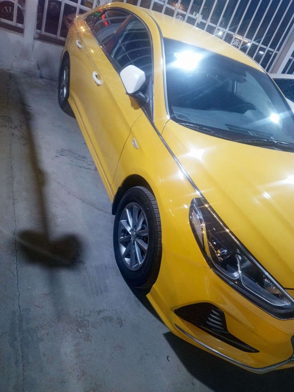 سوناتا 2023 اصل رقم بصره غاز. تكسي
مكفولة من الضربة  وجديده 

محرك 2000 غاز ابلاد 

لد امامي 

لد خلفي 

كشن كهربائي

البصره معارض القبله جهه المشراق 

هـ/ ***********
