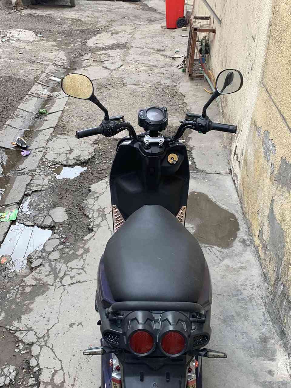 للبيع دراجه شحن اباجي ام عيون ست بطاريات مديل2025 سرعه 110 ملف الفين  كهربأيات كلها شغاله شاحنه اصليه سويج بصمه  سعر 750 بيها مجال للطيبين 
عنوان صالحيه  قرب سنك
رقمي ***********
