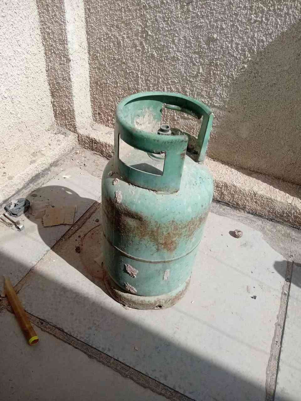 عمي رحمه لاهلكم اريد ابدله بقنينه عراقية كل واحد يكلي شكل واحد يكلي شماليه واحد يكلي ايرانية وضاعت عليه اني ساكن بغداد حي تونس والفرق نتفق عليه


**إذا كنت صاحب هذا الإعلان وتريد حذفه لأي سبب، رجاءا أرسل رسالة إلى الدعم الفني**