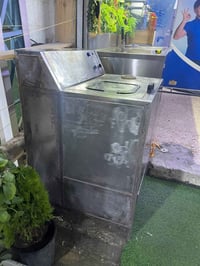 السلام وعليكم غساله شغاله للبيع سعر ٦٠٠ وبيها مجال 07771898776